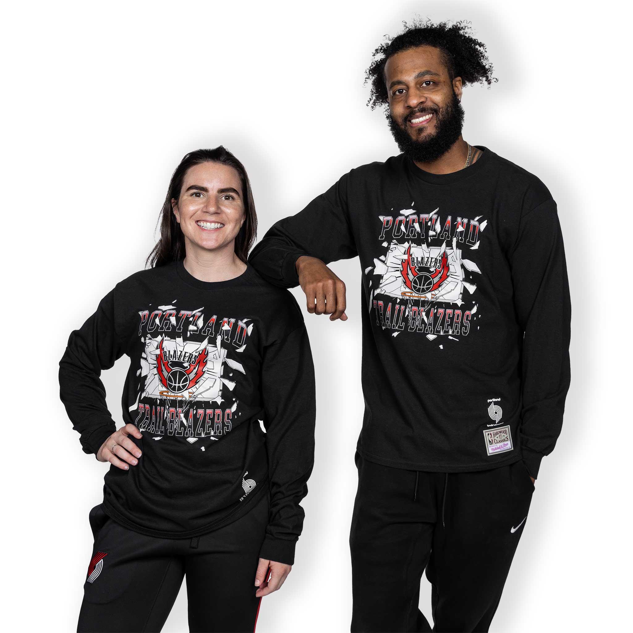 Mitchell & Ness Big Face Black Long Sleeved T-shirt - Image 6