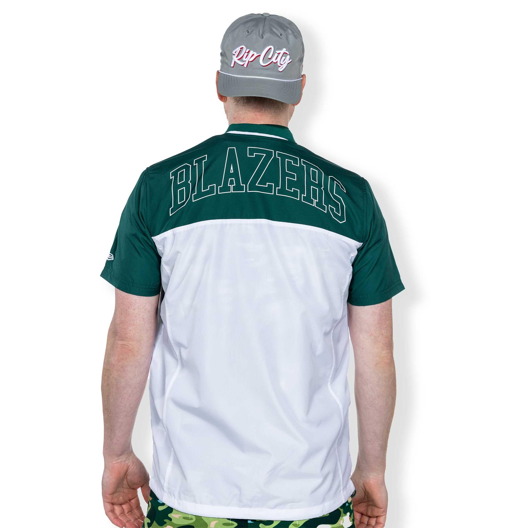 Era Golf Crest Short Sleeved Green & White Windbreaker - Image 3