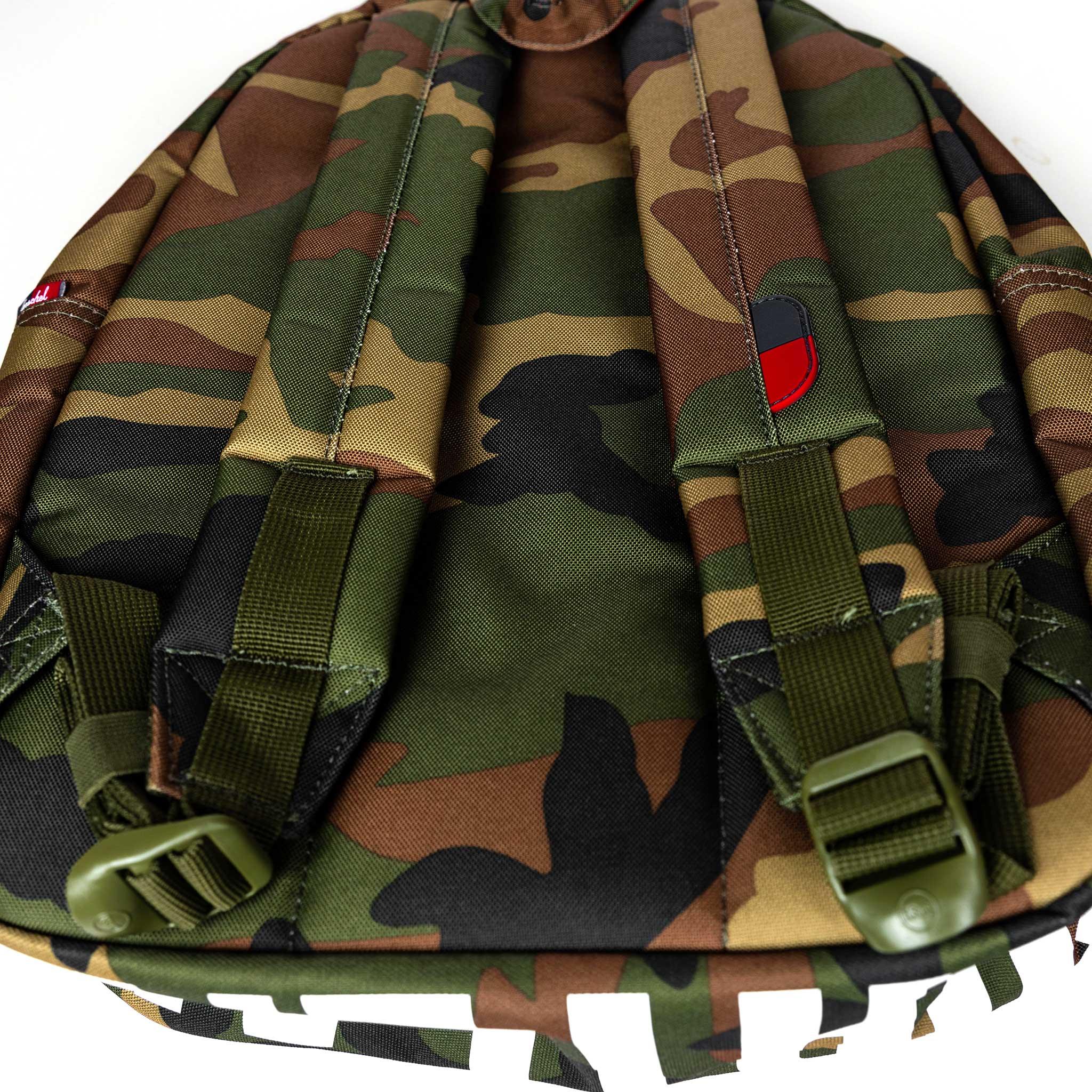 Herschel Camouflage Backpack - Image 7