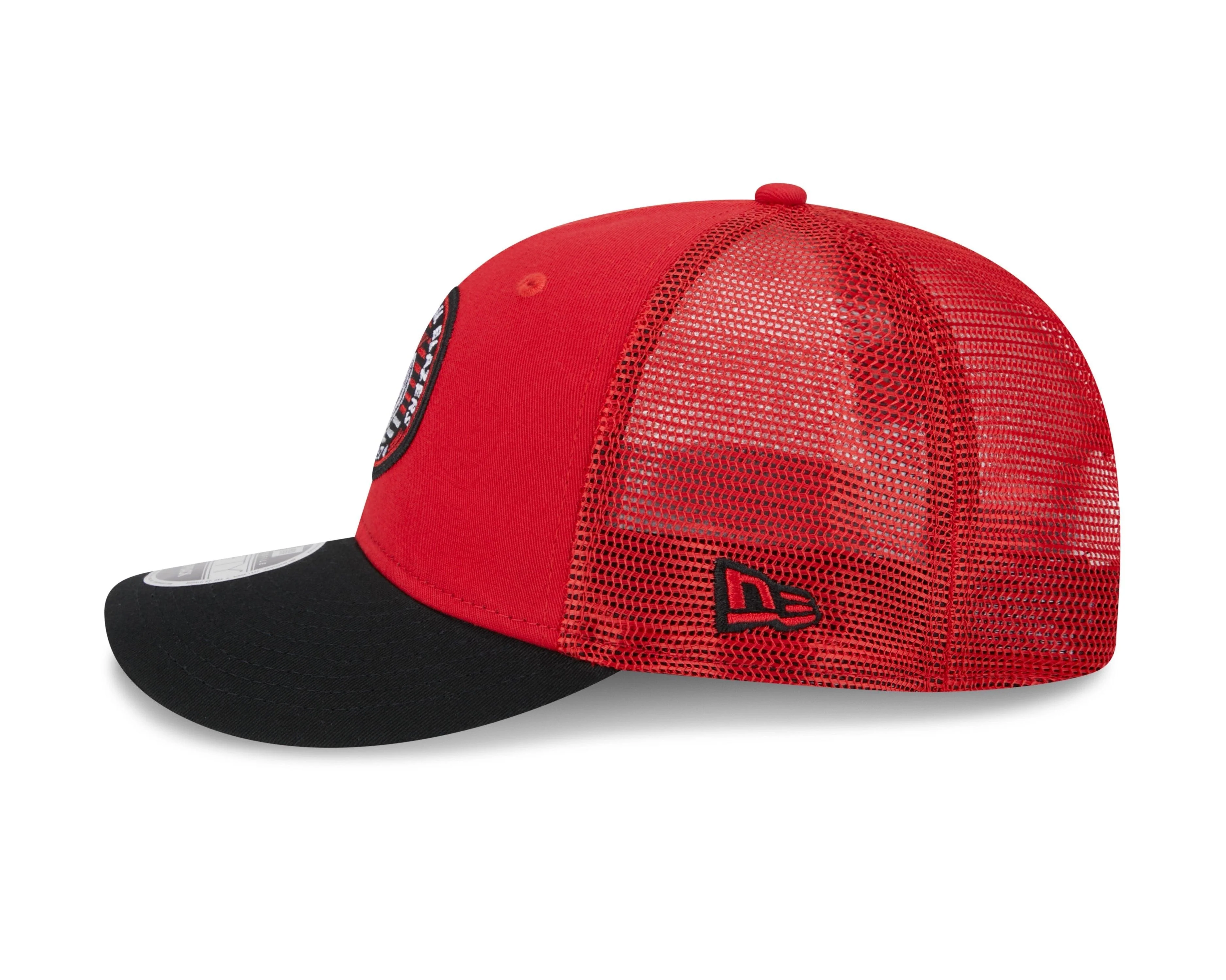New Era Low Patch Mesh Red & Black Snapback - Image 5