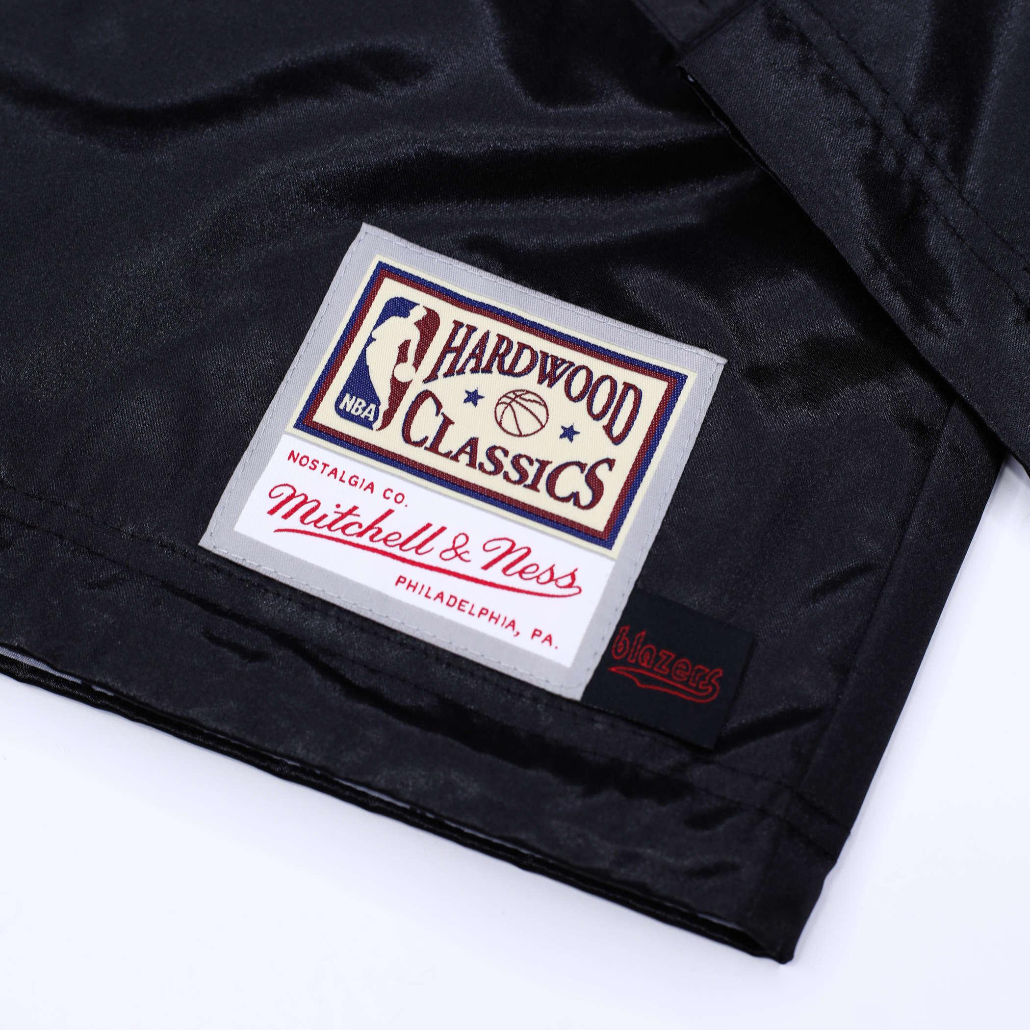 Mitchell & Ness Doodle Coaches Black Satin Jacket - Image 4