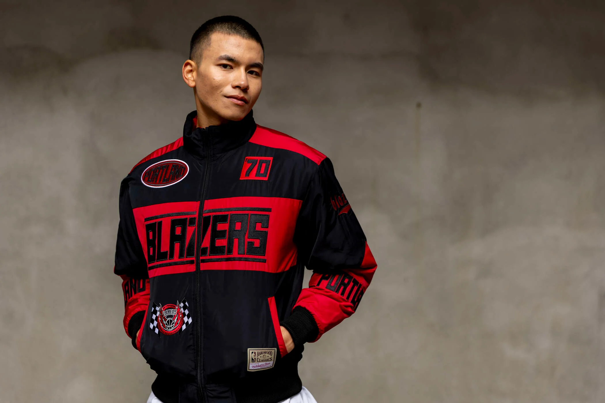Mitchell & Ness NBA Speedway Nylon Jacket - Image 2
