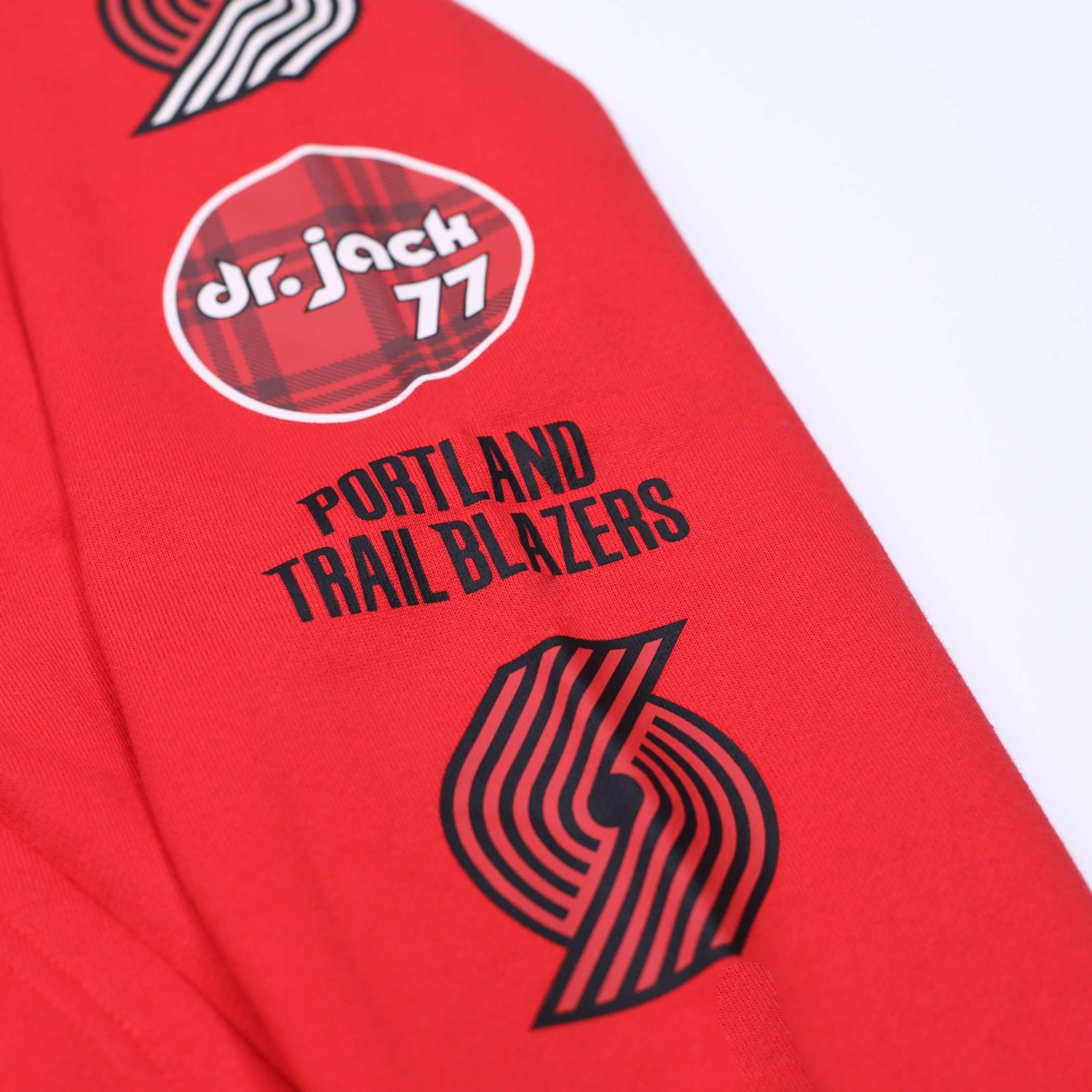 New Era Retro Plaid City Big Hoodie In Red - Image 4
