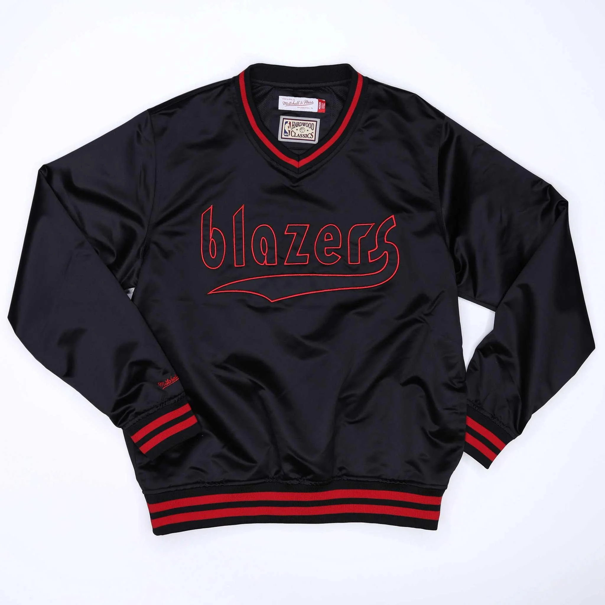 Mitchell & Ness Sideline Black Satin Pullover