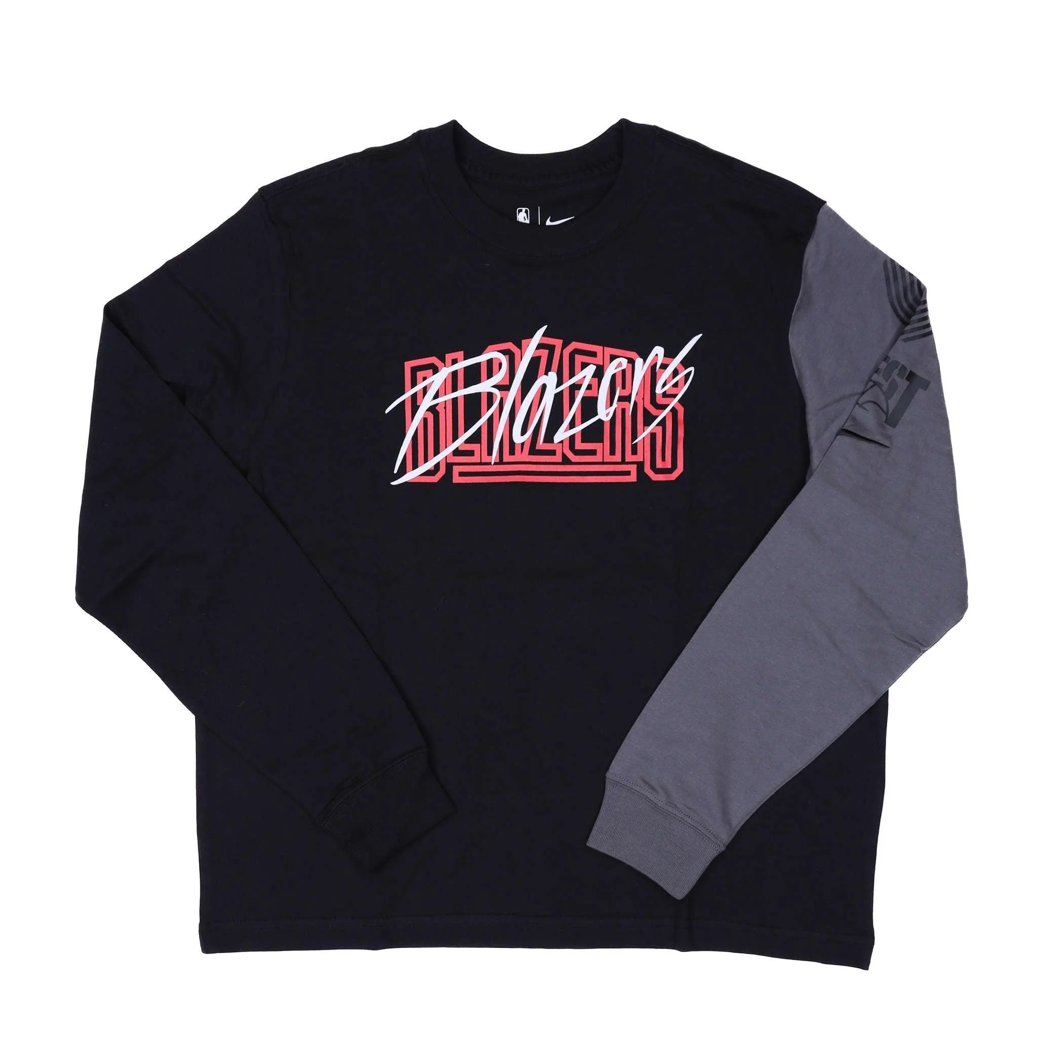 Nike Women's Long Sleeve Black T-shirt - Image 3