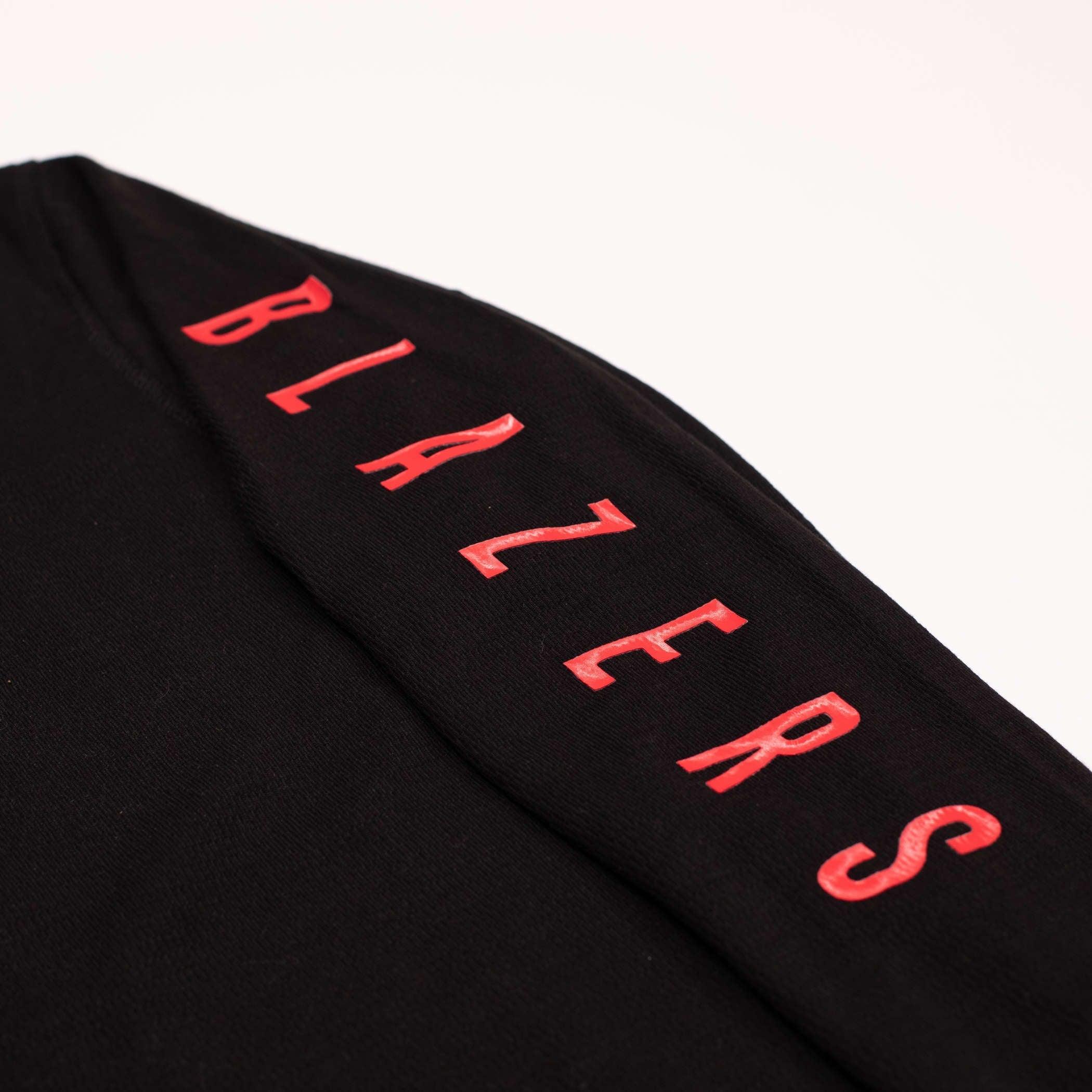 New Era Women's Waffle Knit Long Sleeve Black Crop Top - Image 5